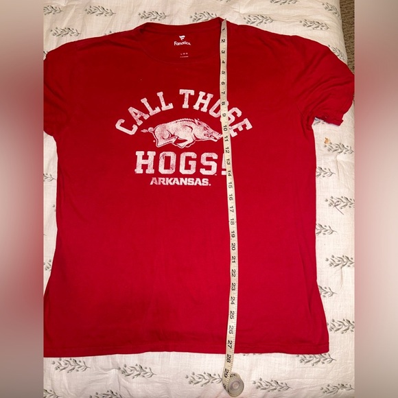Arkansas Razorbacks tshirt - Picture 5 of 6